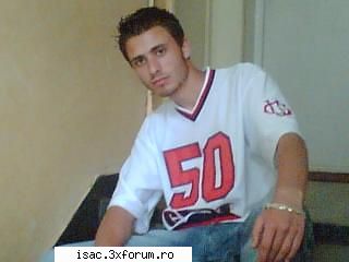 poze cu mine:
   

alte poze veti gasi pe site-ul meu   :) poze ale user-ilor